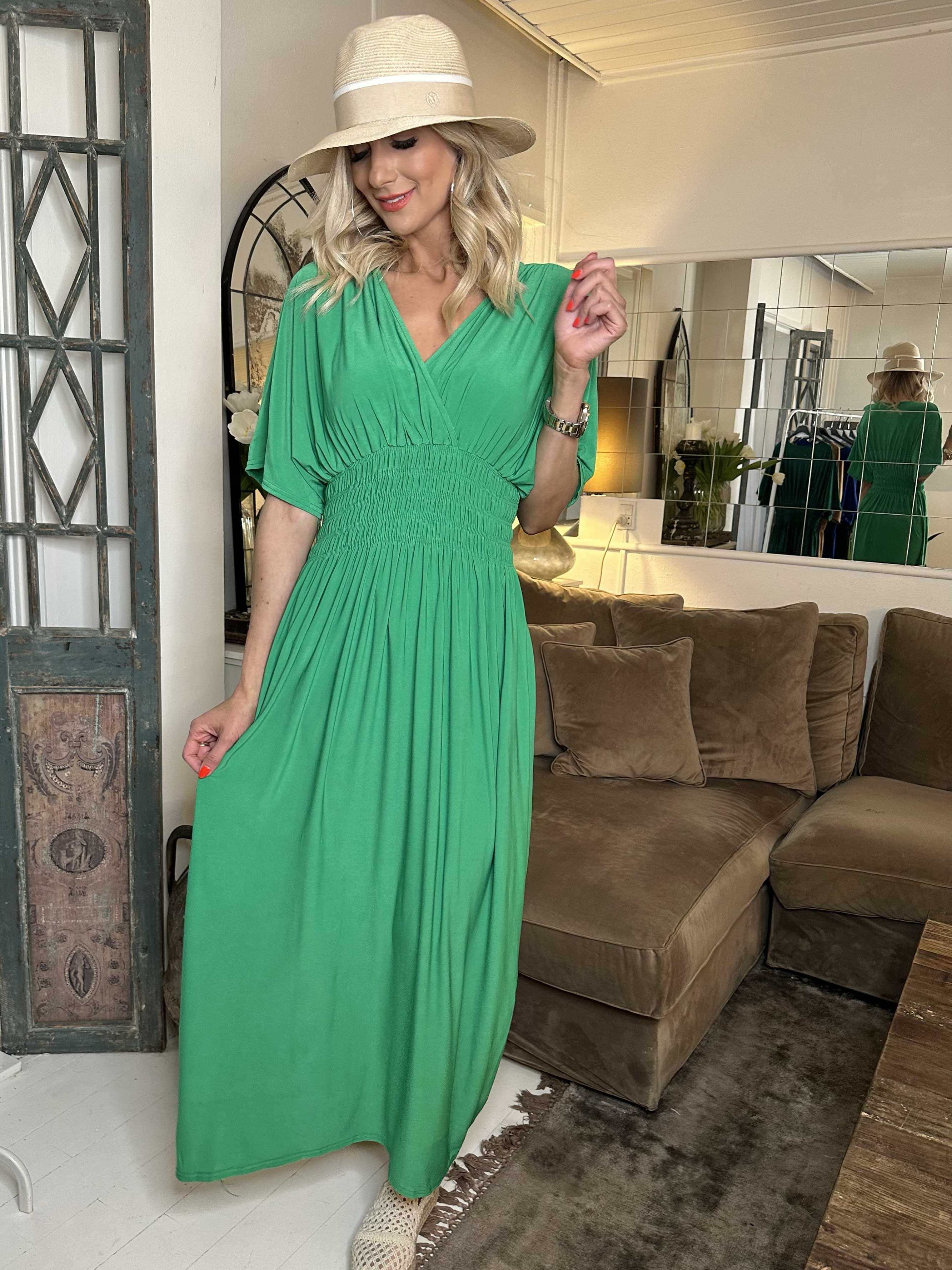 Pams Plain - Elastisk kjole med smock